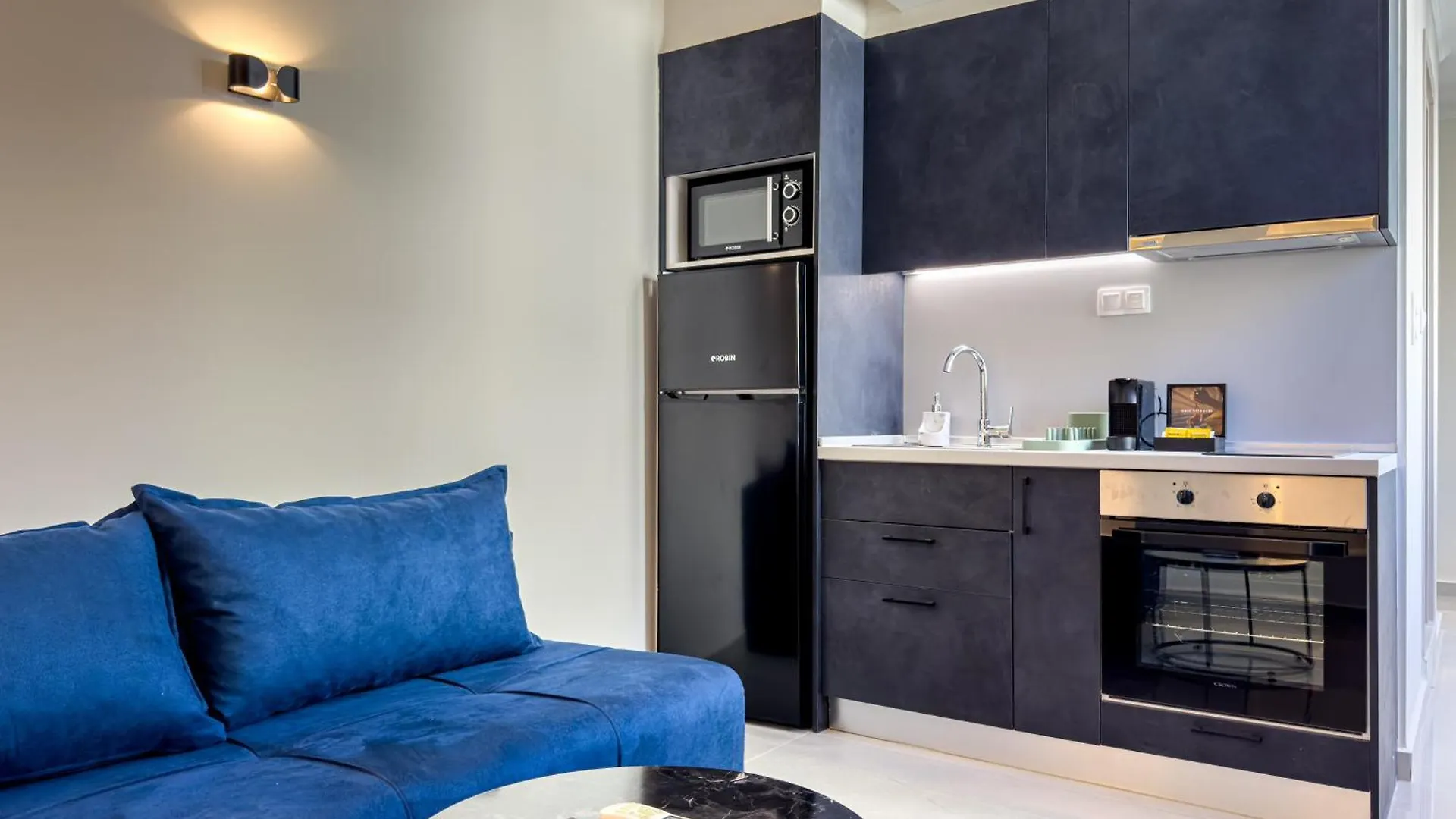 Brantouna Urban Vibes By Proliving Hospitality Thessaloniki Apartment