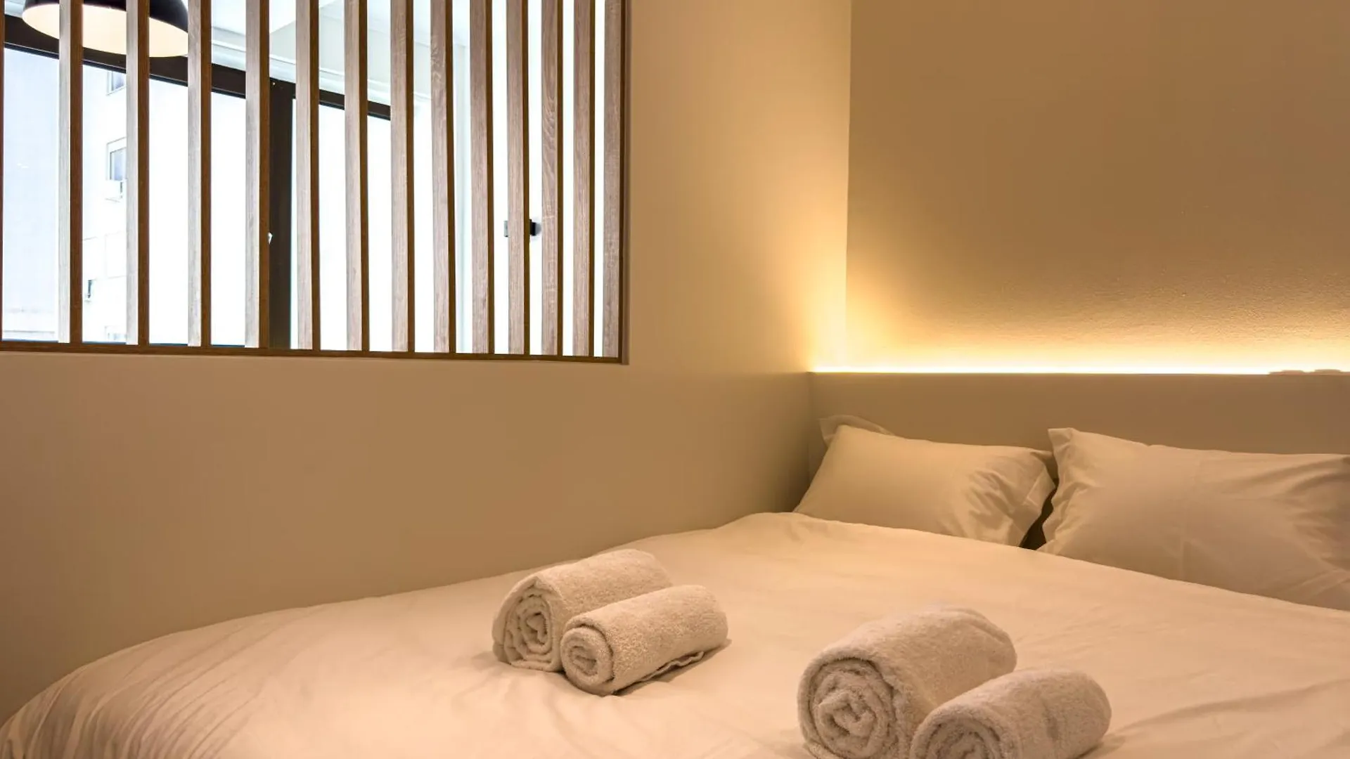 Apartment Brantouna Urban Vibes By Proliving Hospitality Thessaloniki Greece