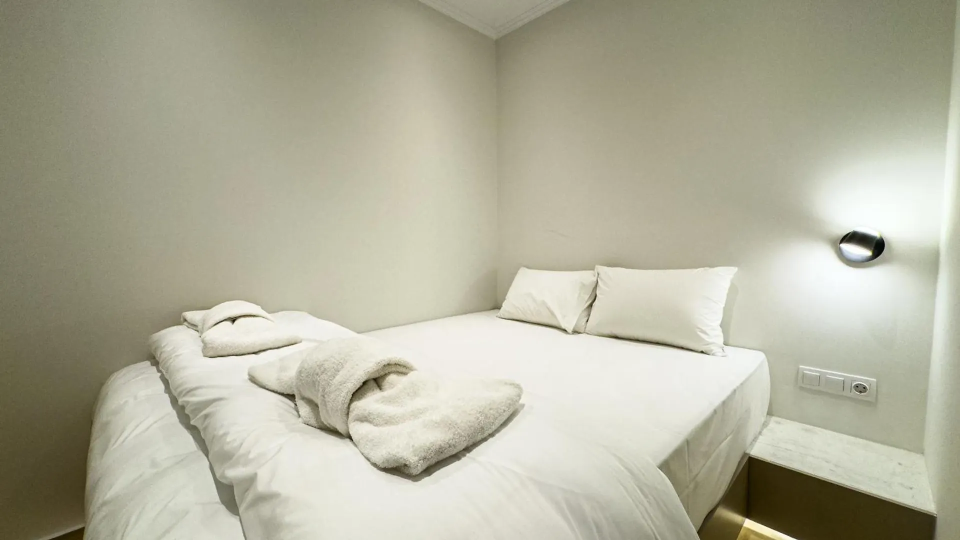 Apartment Brantouna Urban Vibes By Proliving Hospitality Thessaloniki